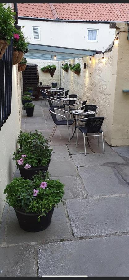 The Royal George Staithes Bed & Breakfast Dış mekan fotoğraf
